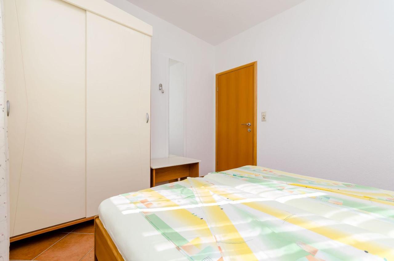 Apartments Palm Tree Trogir Exterior foto